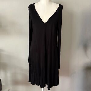 Elegant Black V-Neck Dress